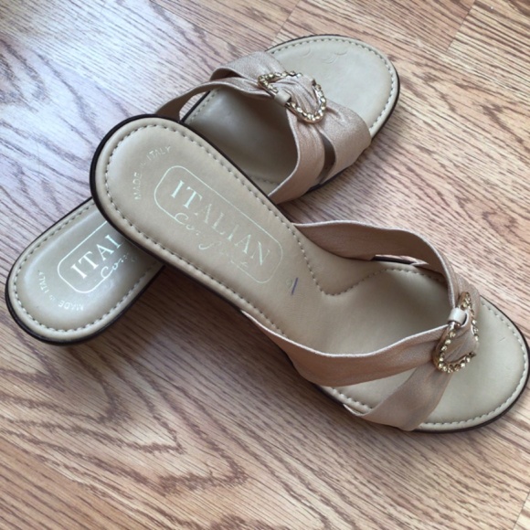 Italian sandals NWOT, elegant slide on wedges - Picture 2 of 11